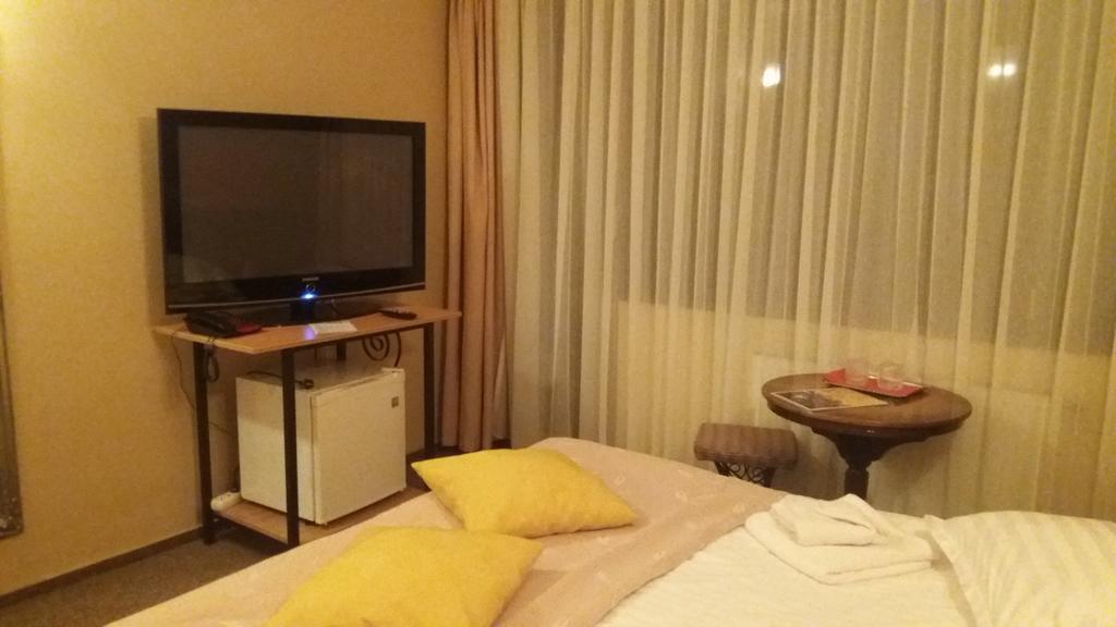 Hotel Zada Предеал Екстериор снимка