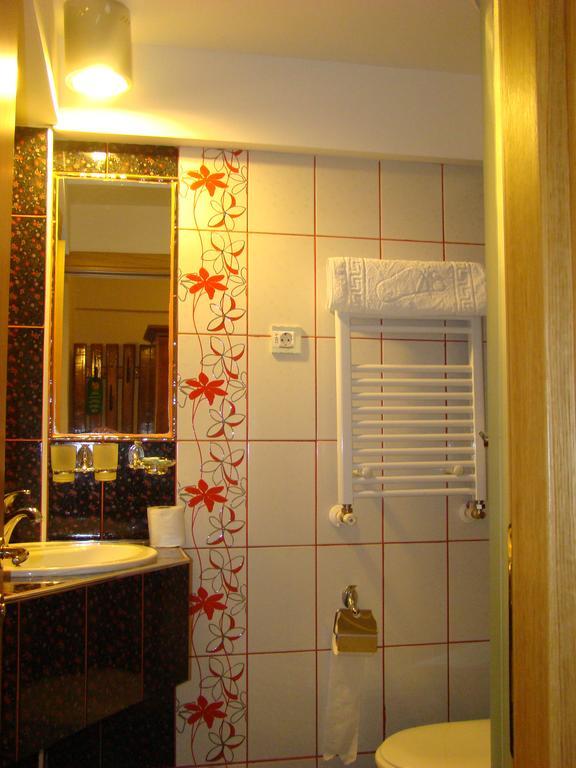 Hotel Zada Предеал Екстериор снимка